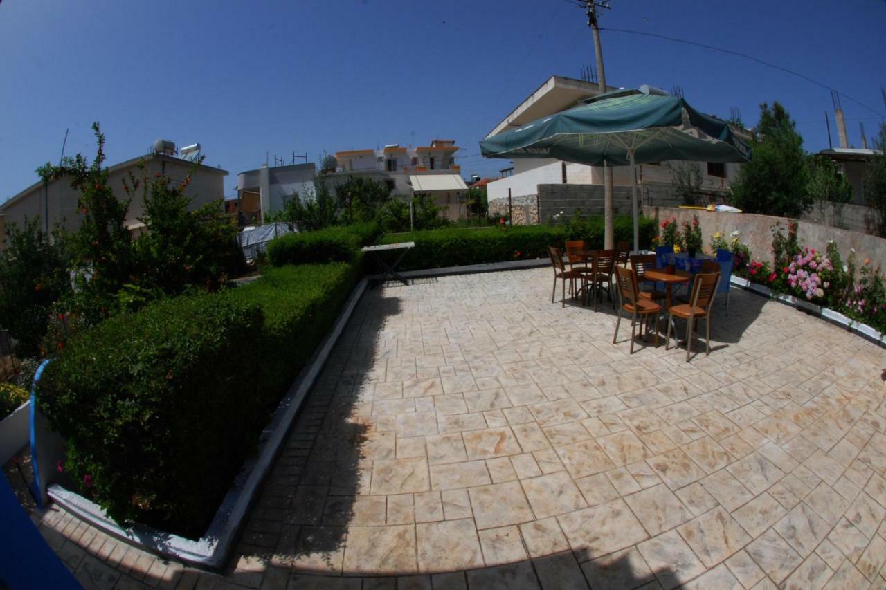 Vila Ronaldo Appartamento Ksamil Esterno foto